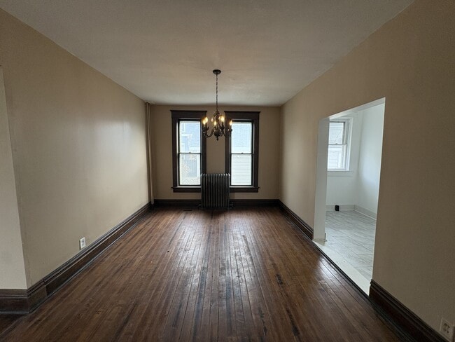 Building Photo - 110 S 4th St