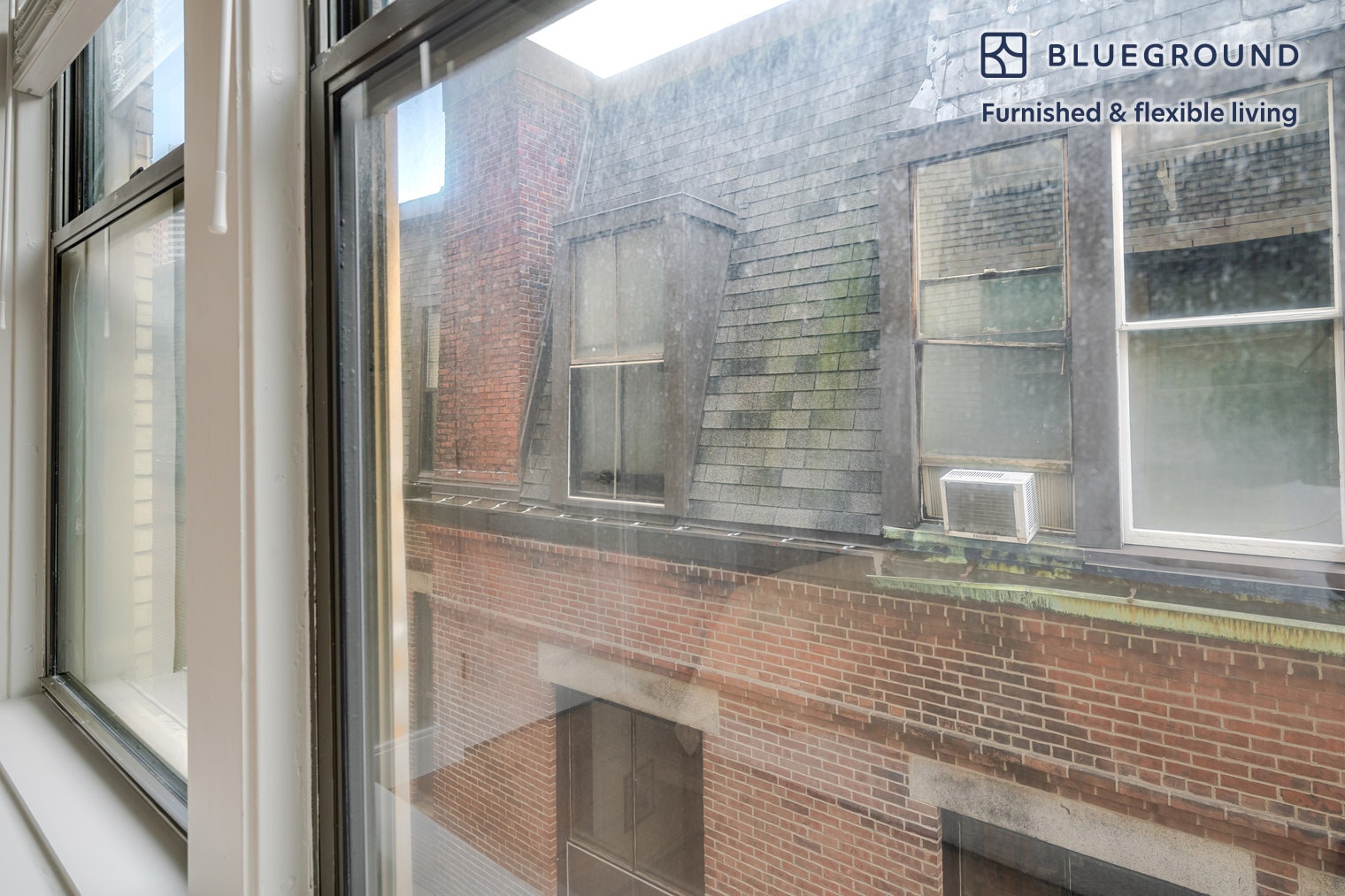 Building Photo - 44 Bromfield St