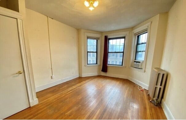 Building Photo - 53 Saint Stephen St