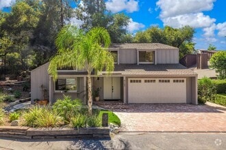 Building Photo - 4107 Pine Hollow Rd