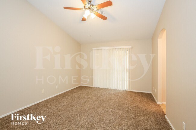 Building Photo - 3717 Gramercy Ave