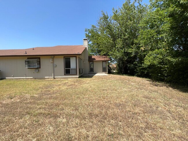 Building Photo - 4502 Whitmire Ln