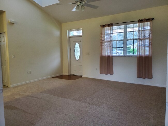 Building Photo - 5785 US-441
