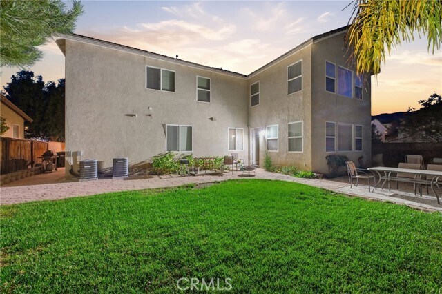 Building Photo - 11124 Larkspur Ct