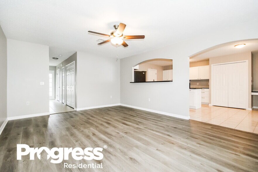 Building Photo - 10436 River Bream Dr