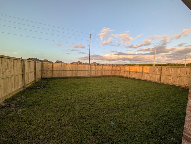 Building Photo - 35 Natureview Wy