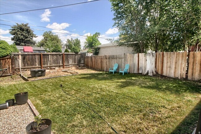 Building Photo - 1239 E 3800 S