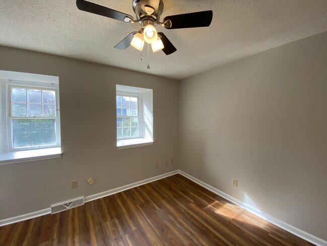 Building Photo - 503 Culpepper Ct