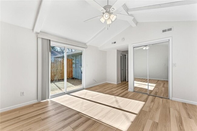 Building Photo - 14791 Dutchmans Dr