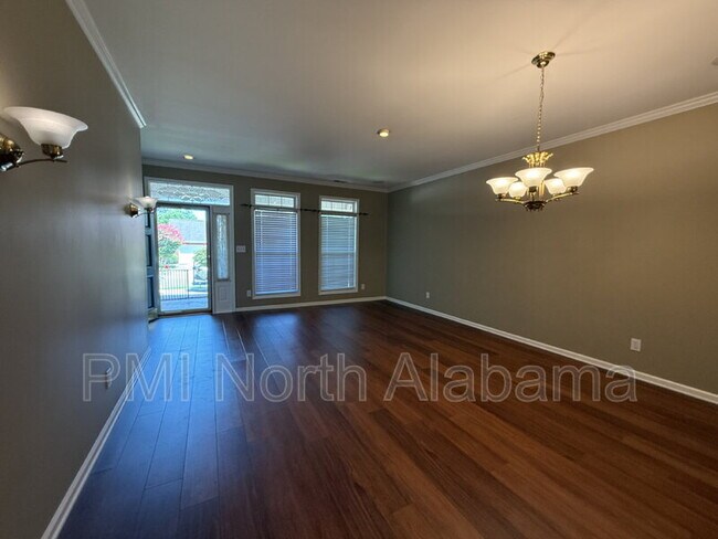 Building Photo - 134 Canterbury Dr