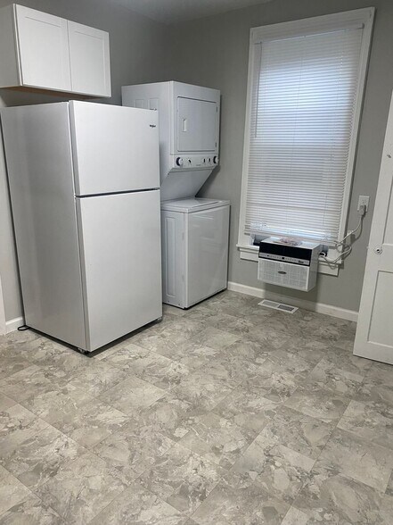 Building Photo - 625-627 S 10th Street