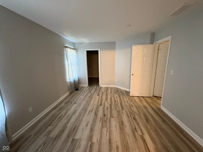 Building Photo - 4047 Byram Ave