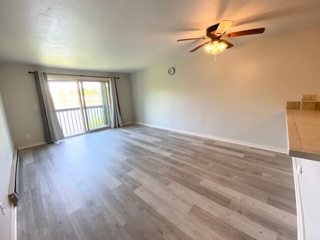 Building Photo - 31003 14th Ave S