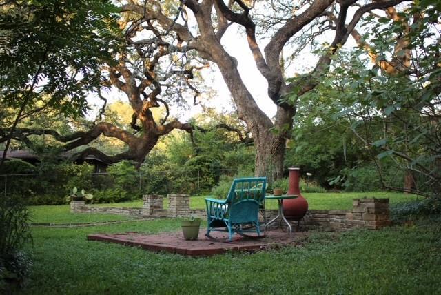 Building Photo - 6603 Vine St