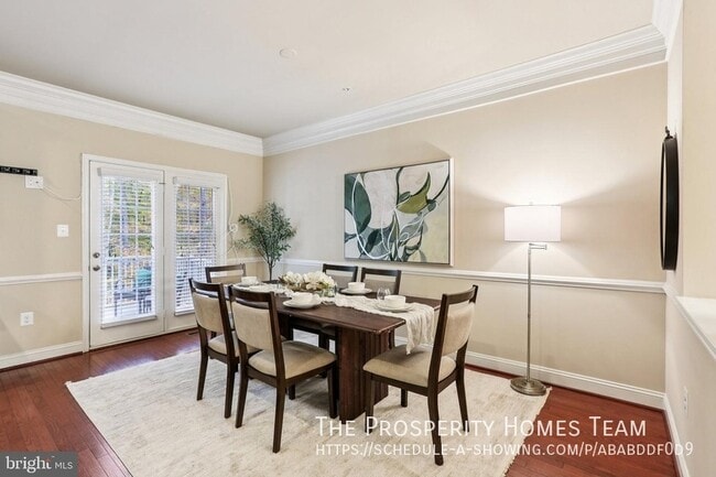 Building Photo - 9384 Rock Ripple Ln