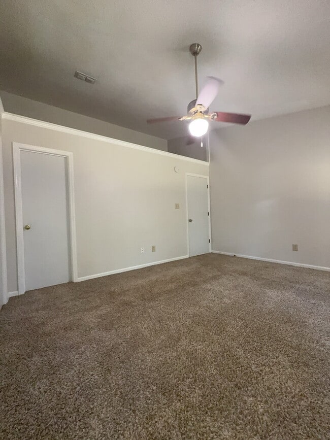 Building Photo - 109 Bridgewater Ct