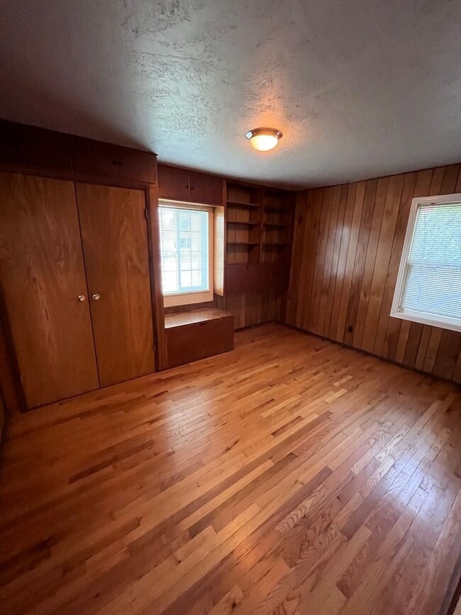 Building Photo - QUAINT HOME IN SACRAMENTO NEAR SOUTH LAND ...