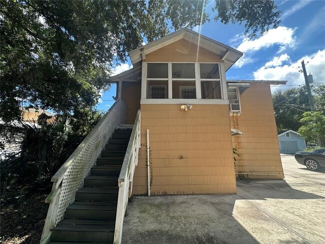 Primary Photo - 722 W Central Ave