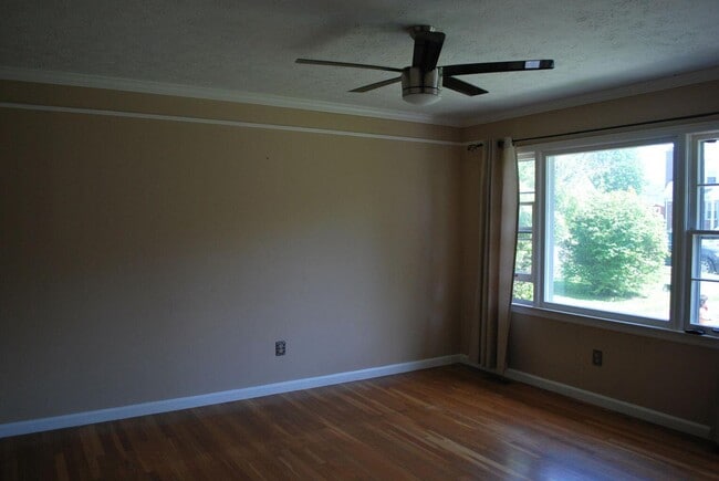 Building Photo - 1756 Wyatt Pkwy