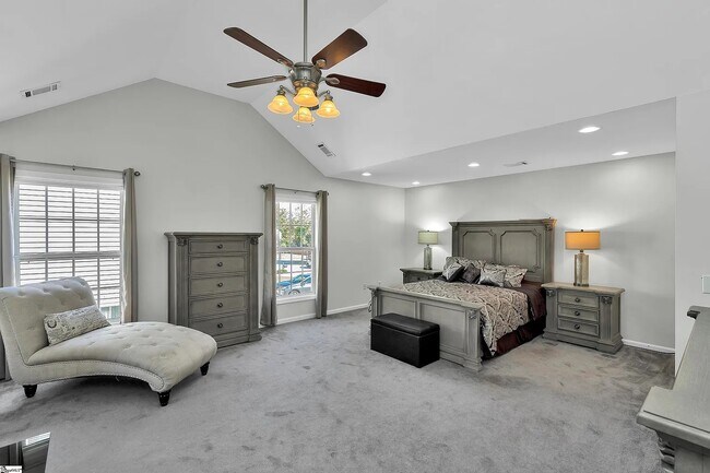 Building Photo - 504 Collingsworth Ln