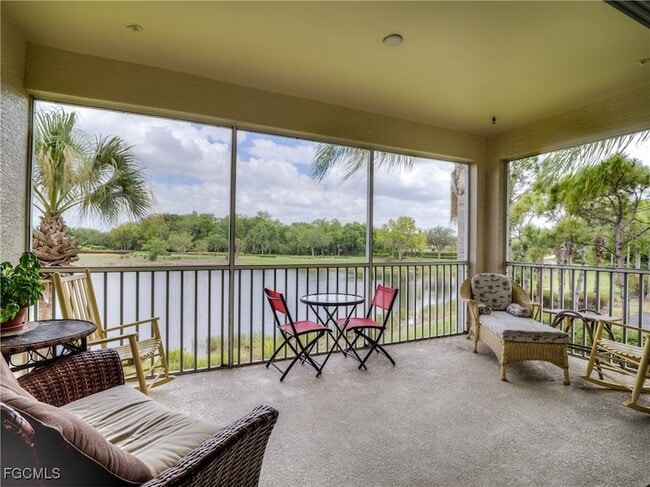 Building Photo - 3120 Meandering Way