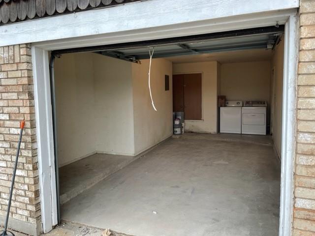 Building Photo - 12200 Thompkins Dr