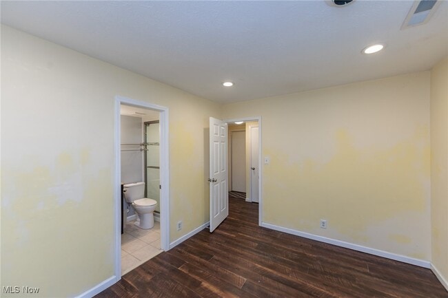 Building Photo - 25111 S Woodland Rd