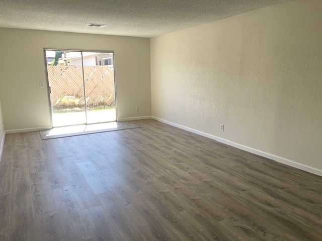 Building Photo - 1396 Terrace Dr