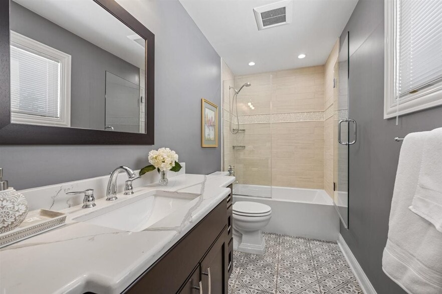 Building Photo - 2522 Jasper Ct