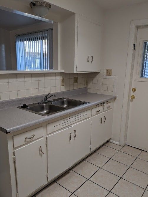 Building Photo - 1233 E Drachman St