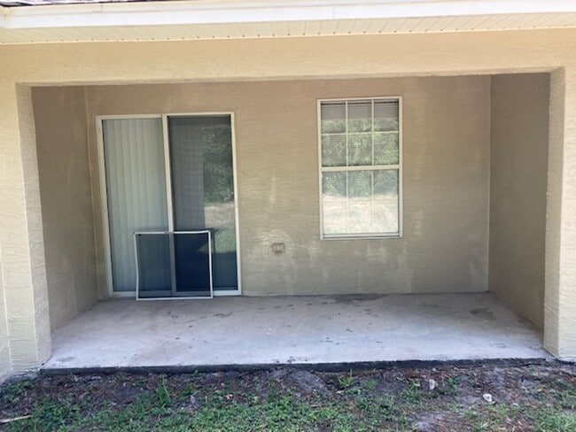 Building Photo - 7 Wells Pl