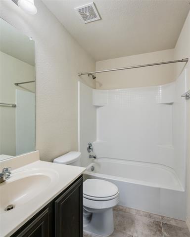 Building Photo - 3416 Wavecrest Ln