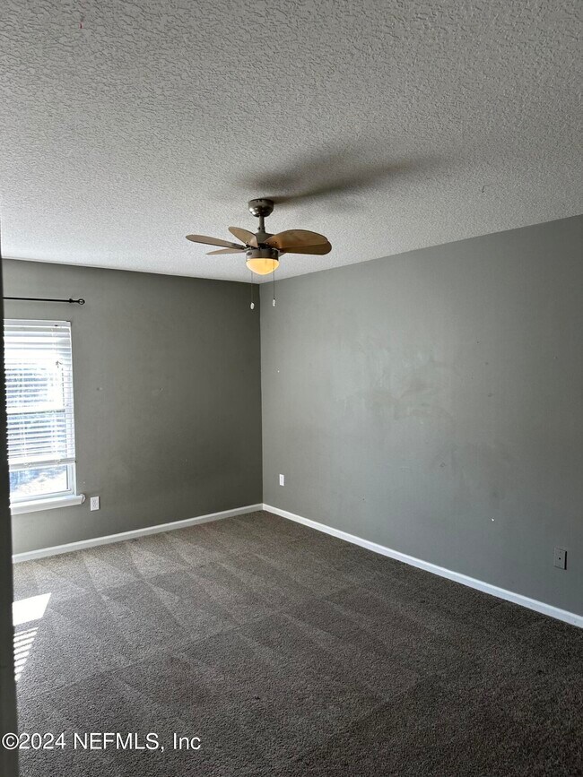 Building Photo - 3533 Pebble Stone Ct