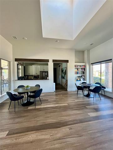 Building Photo - 2621 Chablis Dr