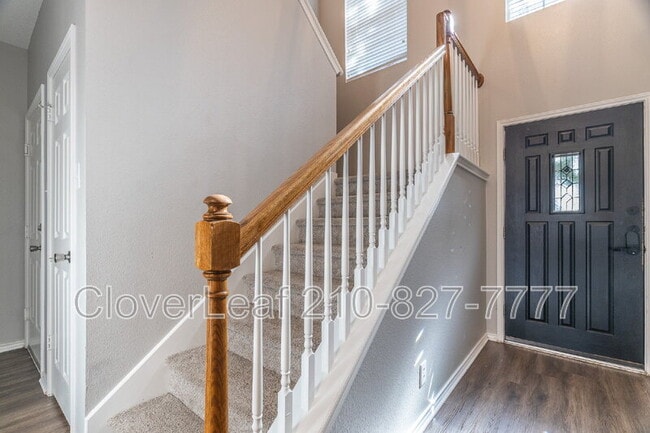 Building Photo - 16615 Raven Glenn