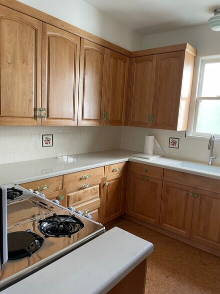 Building Photo - 854 19th St