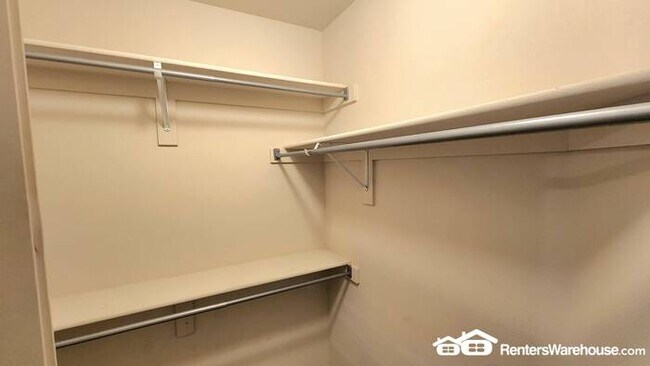 Building Photo - Beautiful Townhome in Euless!!