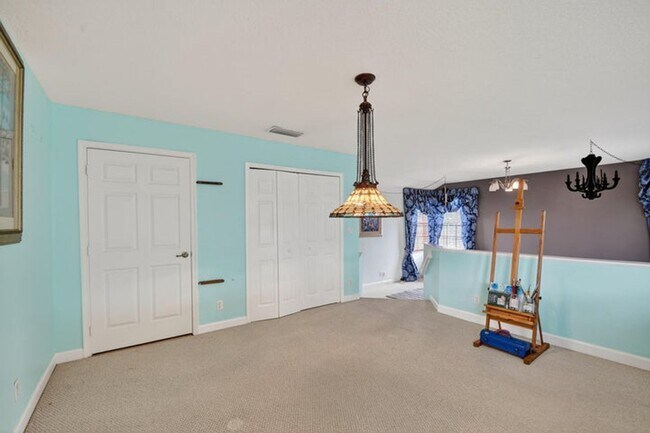 Building Photo - 3769 Victoria Rd