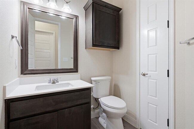 Building Photo - 105 Aspen Trail