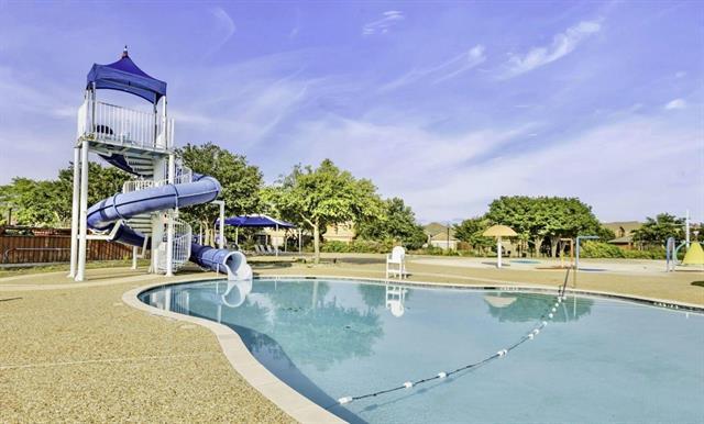 Building Photo - 453 Harding Ln