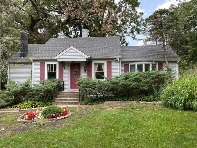 Building Photo - 21316 W Burr Oak Ln