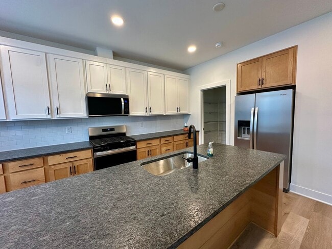 Building Photo - 4004 Winds Field Way