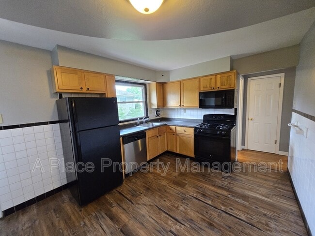 Building Photo - 125 Florisota Dr