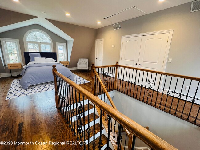 Building Photo - 577 CR-520