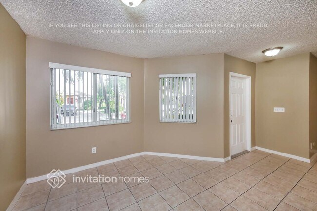 Building Photo - 620 208th Cir