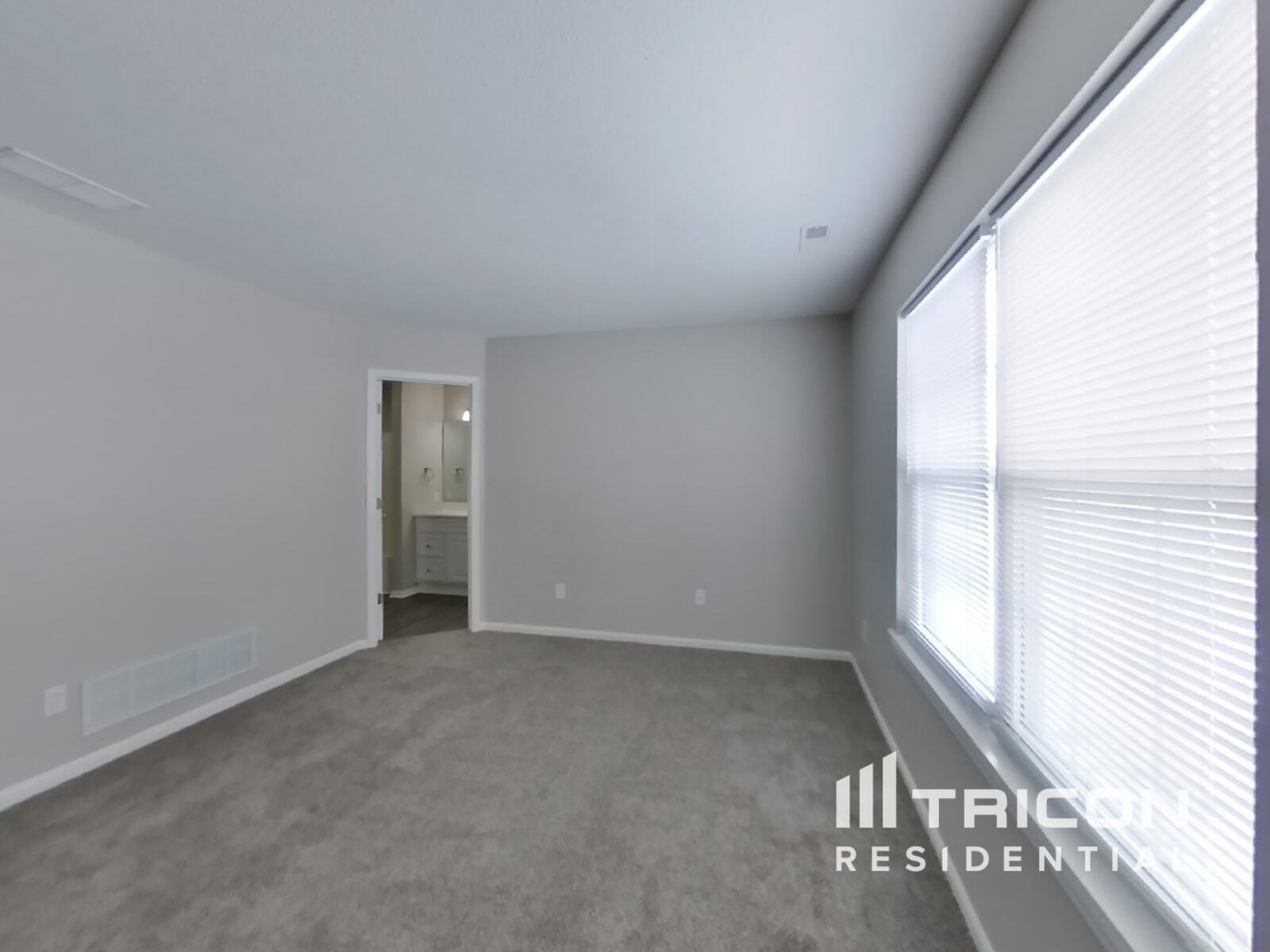 Building Photo - 484 Brookstone Dr