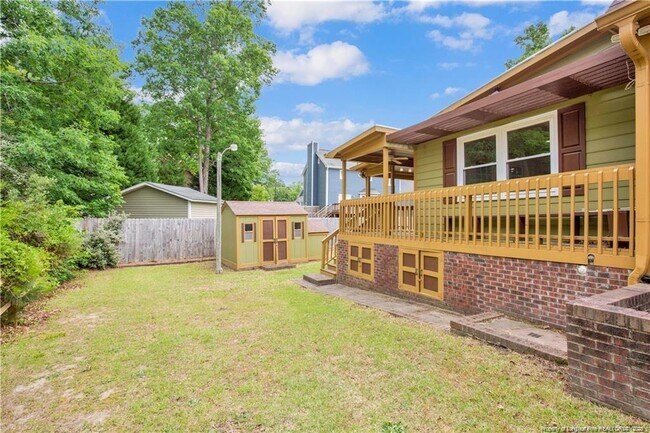 Building Photo - 5704 Kindley Dr