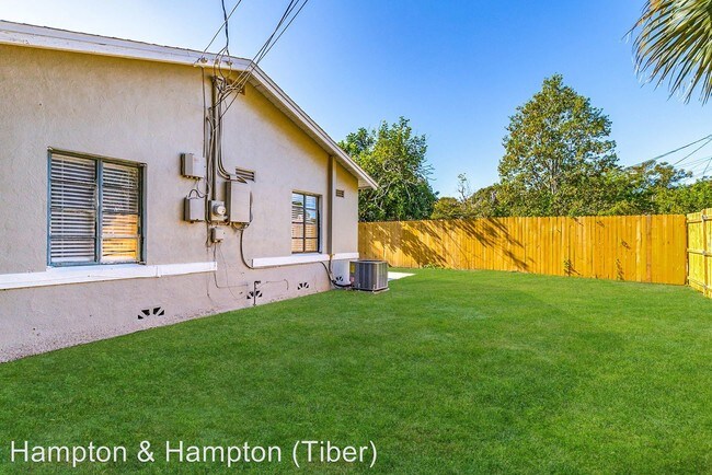 Building Photo - 3 br, 1 bath House - 4675 20TH AVE S