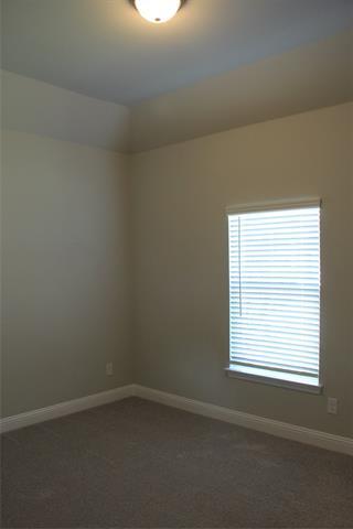 Building Photo - 1082 Mickelson Dr
