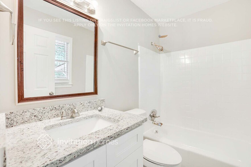 Building Photo - 394 Rays Rd